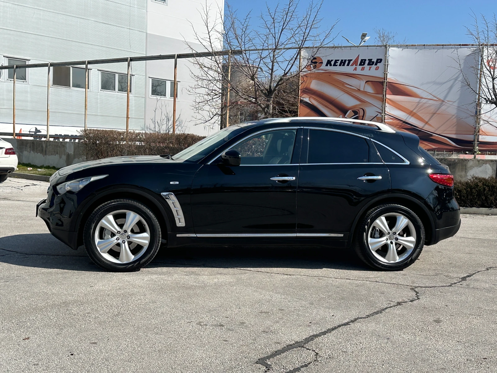 Infiniti Fx 30 V6 GT - изображение 2