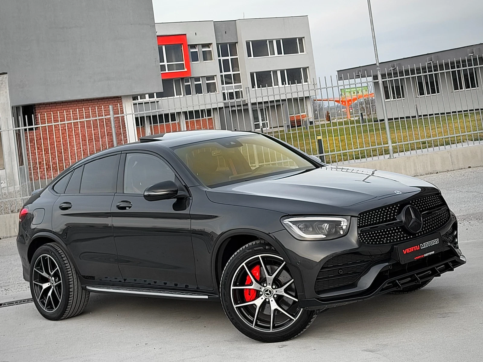 Mercedes-Benz GLC 220 COUPE/ PREMIUM AMG/ 9G/ 4MATIC/ 3xTV/ NIGHT PACK