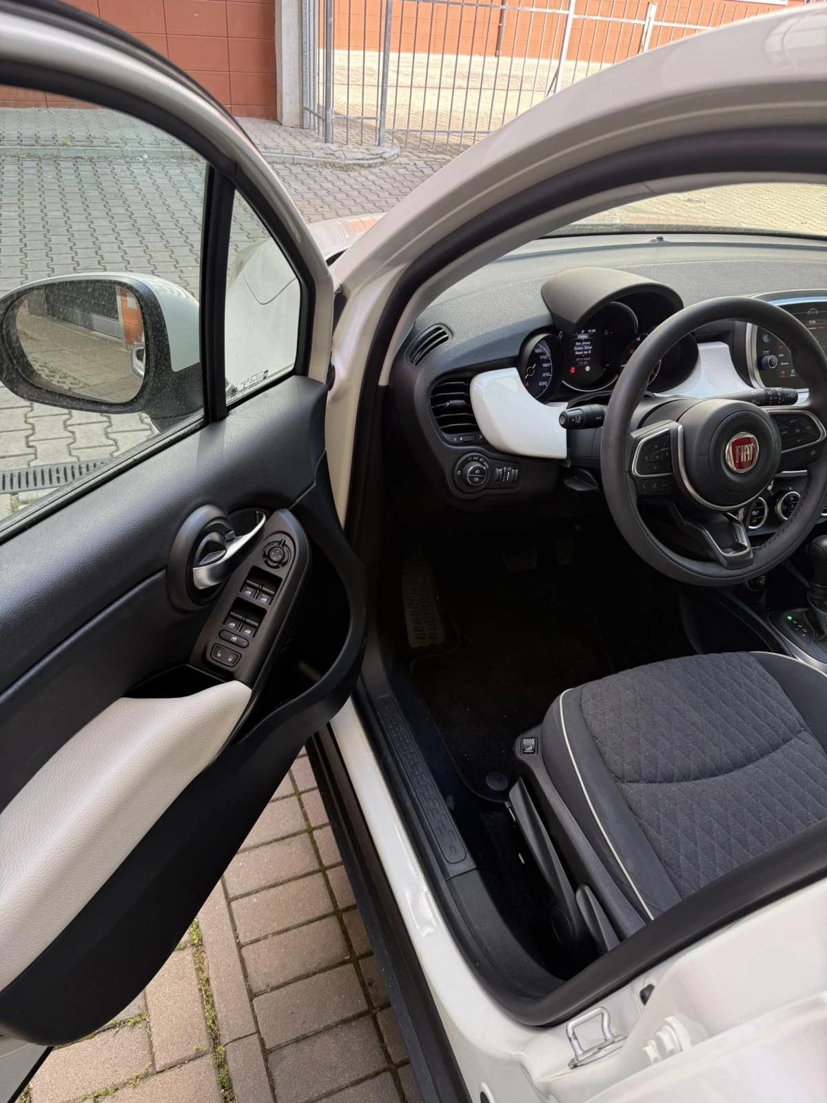 Fiat 500X 37000 км, снимка 9 - Автомобили и джипове - 54553998