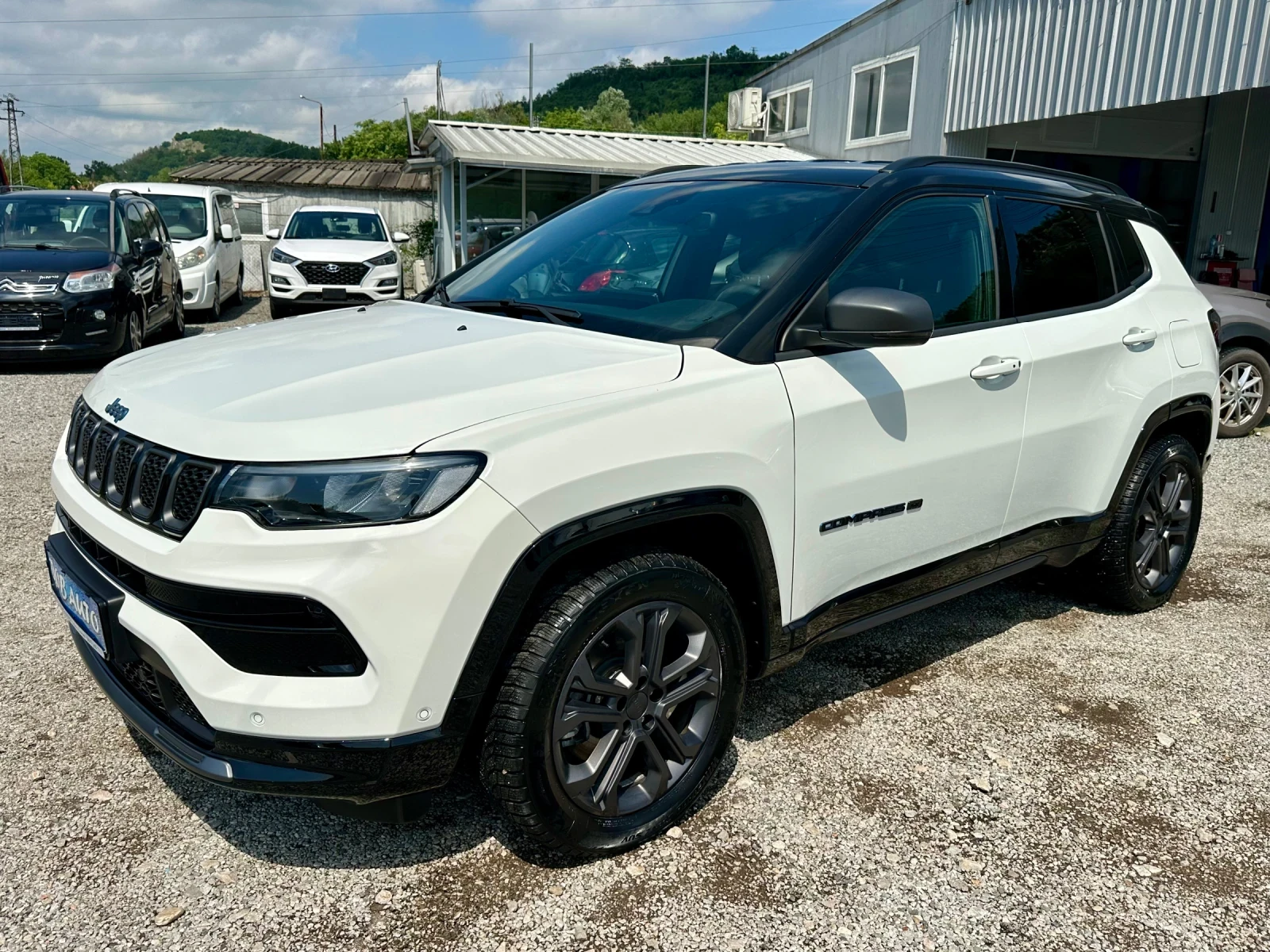 Jeep Compass 4XE-PLUG-IN-HYBRID-4x4-ДИСТРОНИК-КАМЕРА-САМОПАРКИР, снимка 3 - Автомобили и джипове - 54801657