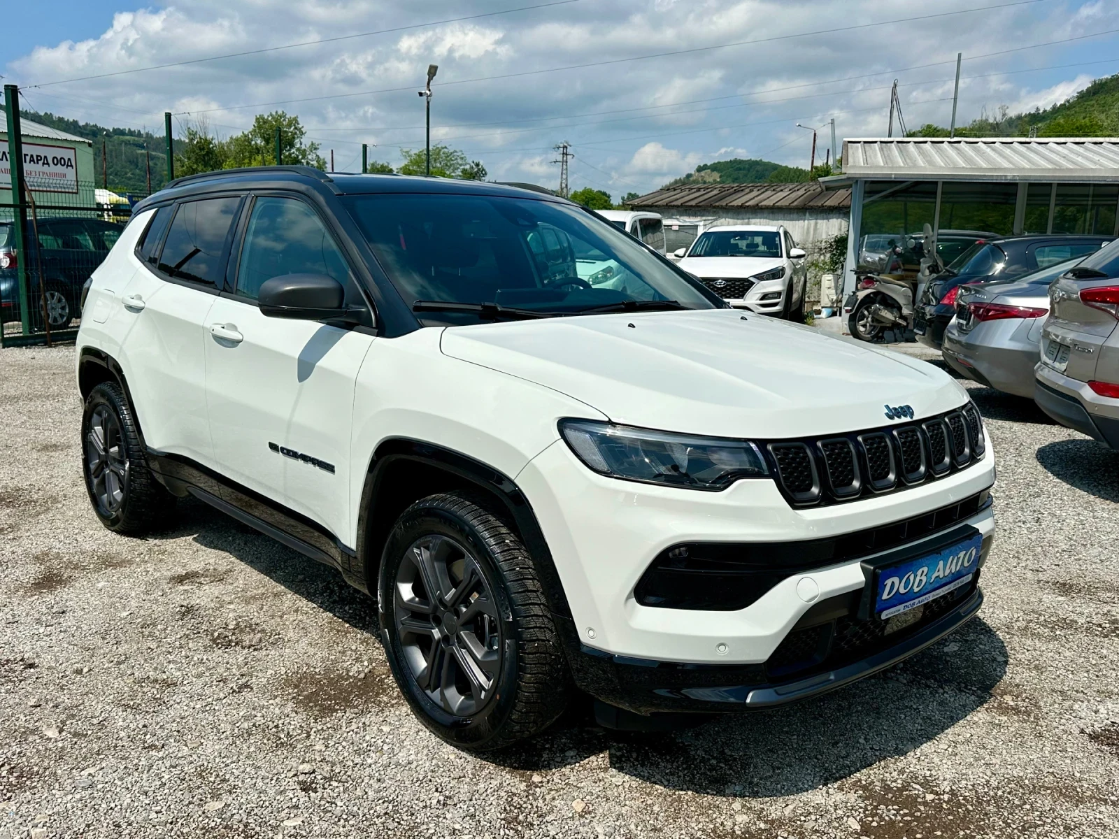 Jeep Compass 4XE-PLUG-IN-HYBRID-4x4-ДИСТРОНИК-КАМЕРА-САМОПАРКИР, снимка 7 - Автомобили и джипове - 54801657