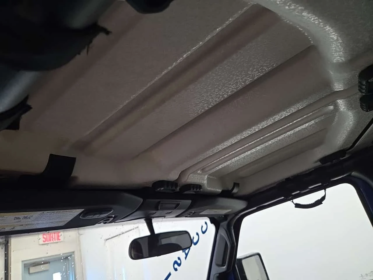 Jeep Wrangler SPORT S/CARFAX/ФИНАНСИРАНЕ, снимка 13 - Автомобили и джипове - 54859911
