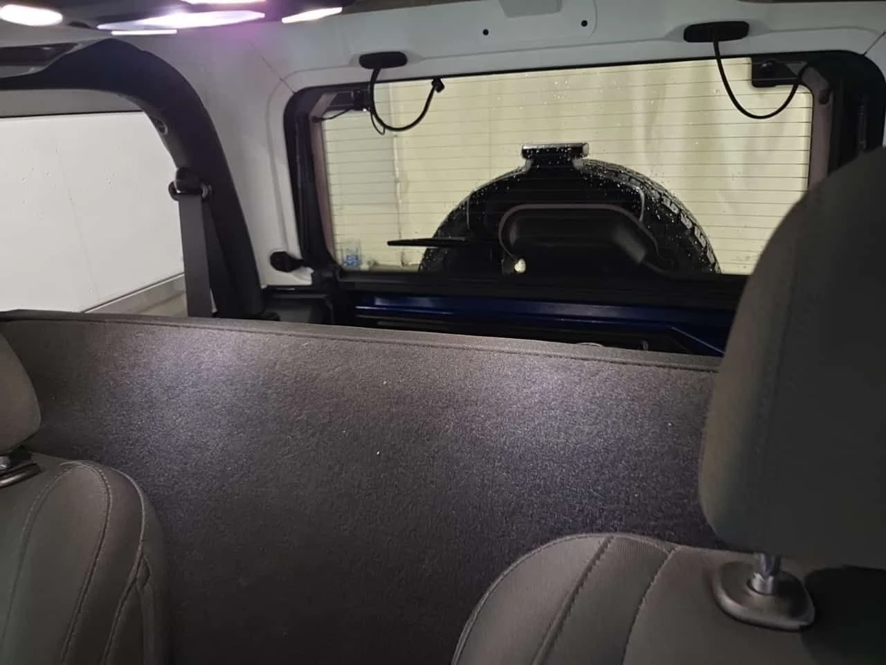 Jeep Wrangler SPORT S/CARFAX/ФИНАНСИРАНЕ, снимка 12 - Автомобили и джипове - 54859911