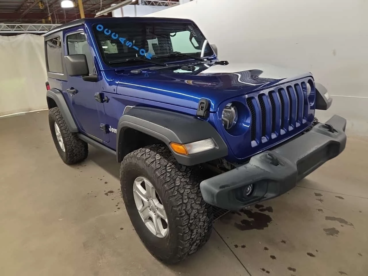Jeep Wrangler SPORT S/CARFAX/ФИНАНСИРАНЕ, снимка 3 - Автомобили и джипове - 54859911
