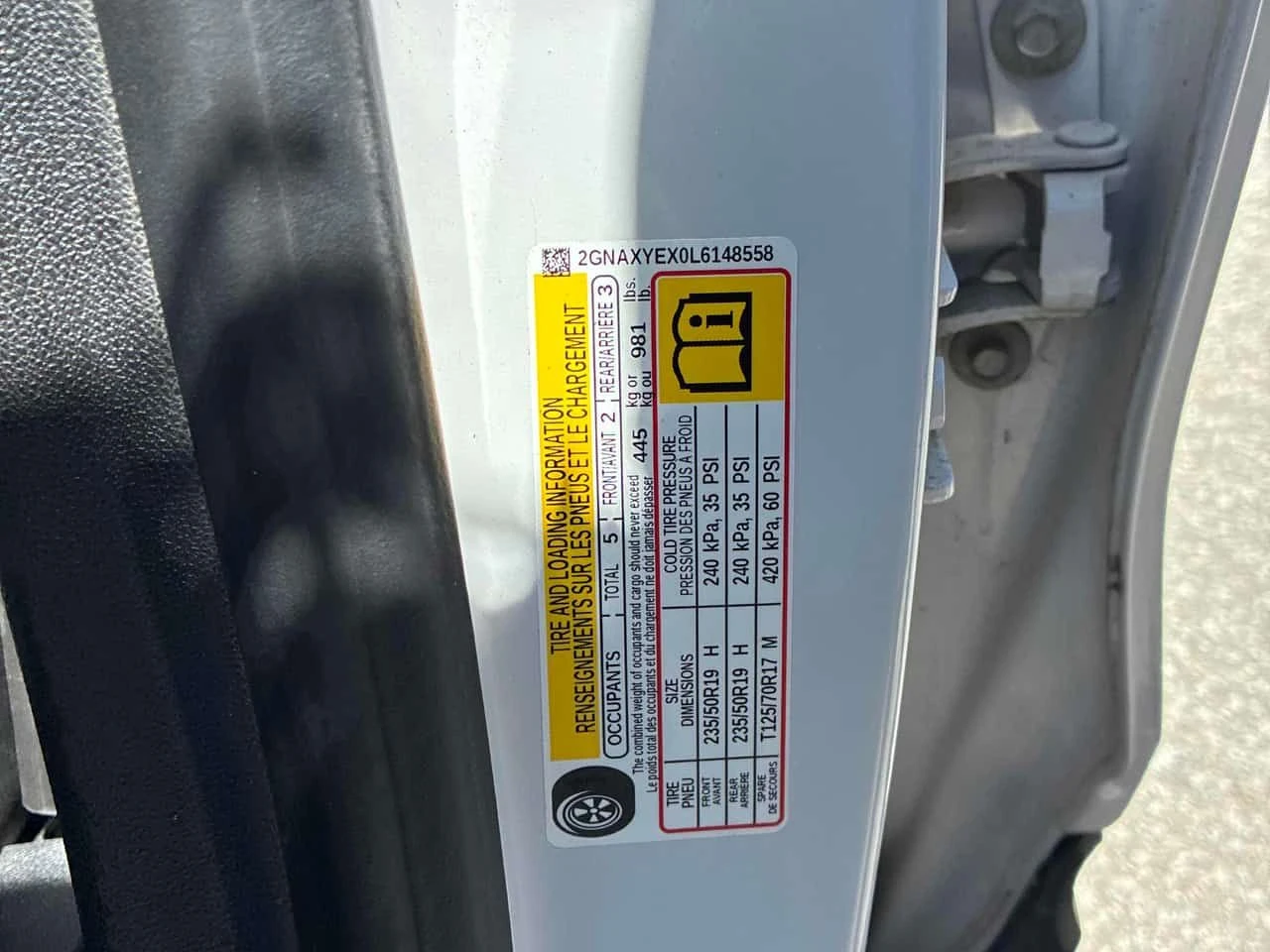 Chevrolet Equinox * Premier * CARFAX * 2 КЛЮЧА * KEYLESS * ПОДГРЕВ, снимка 10 - Автомобили и джипове - 54873045