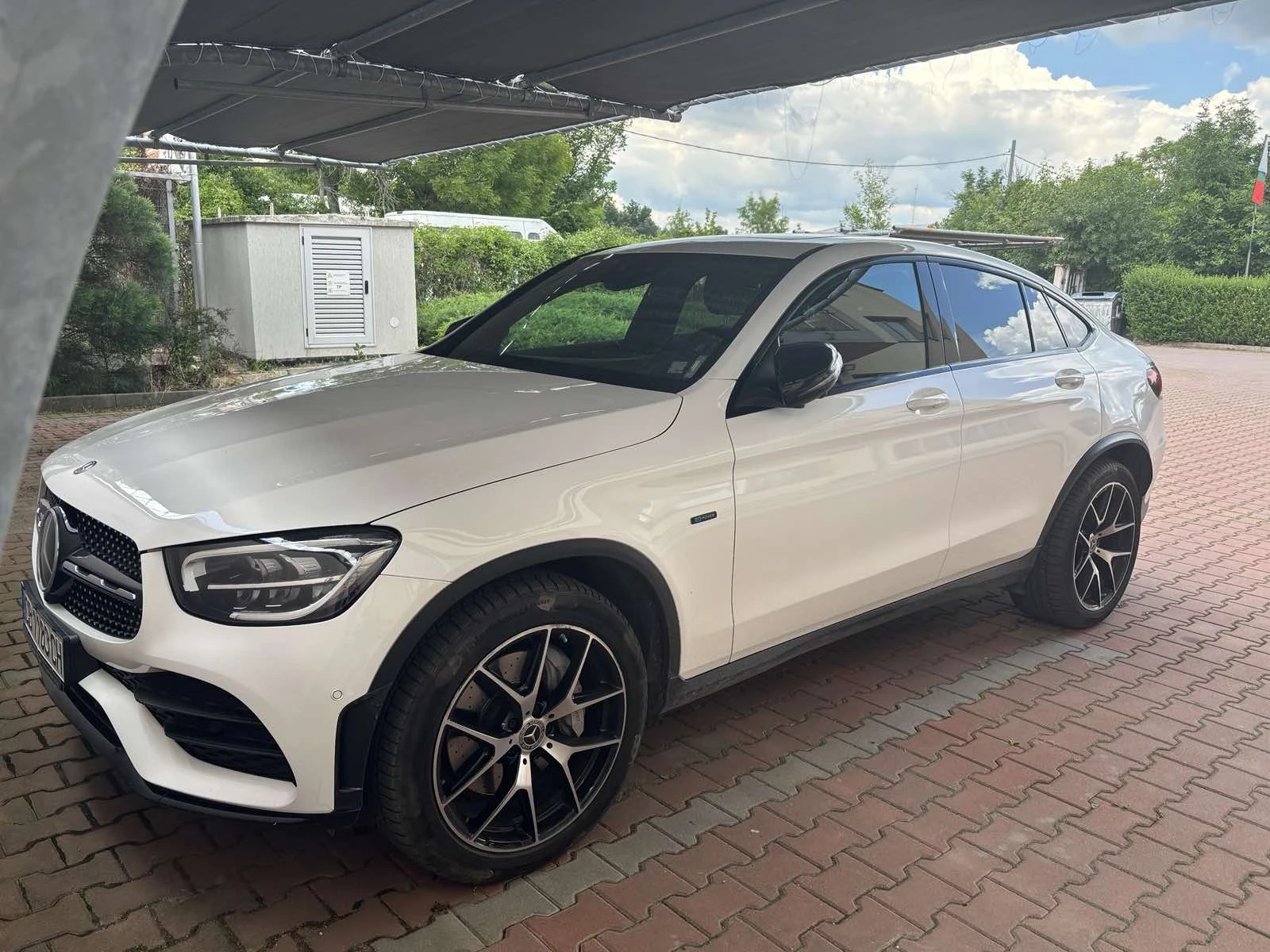 Mercedes-Benz GLC 300 Coupe 4M AMG LineAirBody, снимка 3 - Автомобили и джипове - 54968607
