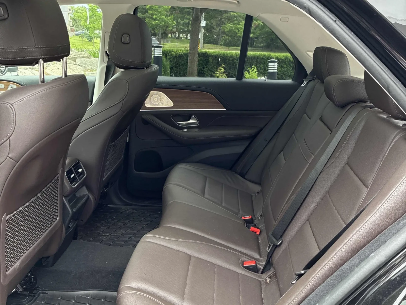 Mercedes-Benz GLE 350 Premium Package/2 КЛЮЧА/ПАНОРАМА/KEYLESS/CARFAX, снимка 8 - Автомобили и джипове - 55165240