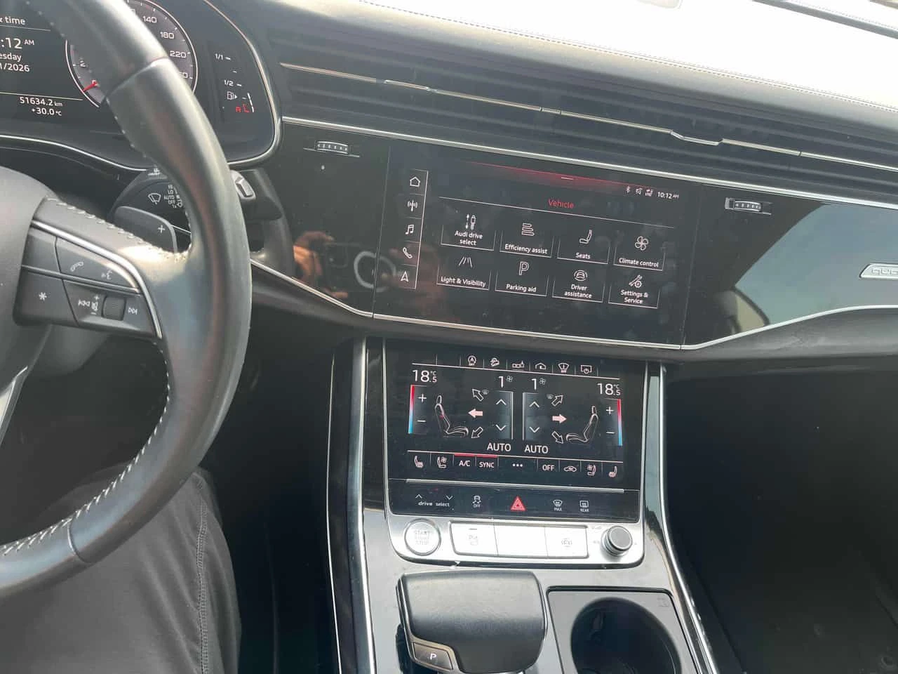 Audi Q8 * Technik * CARFAX * ЦЕНА ДО БГ, снимка 11 - Автомобили и джипове - 55646356