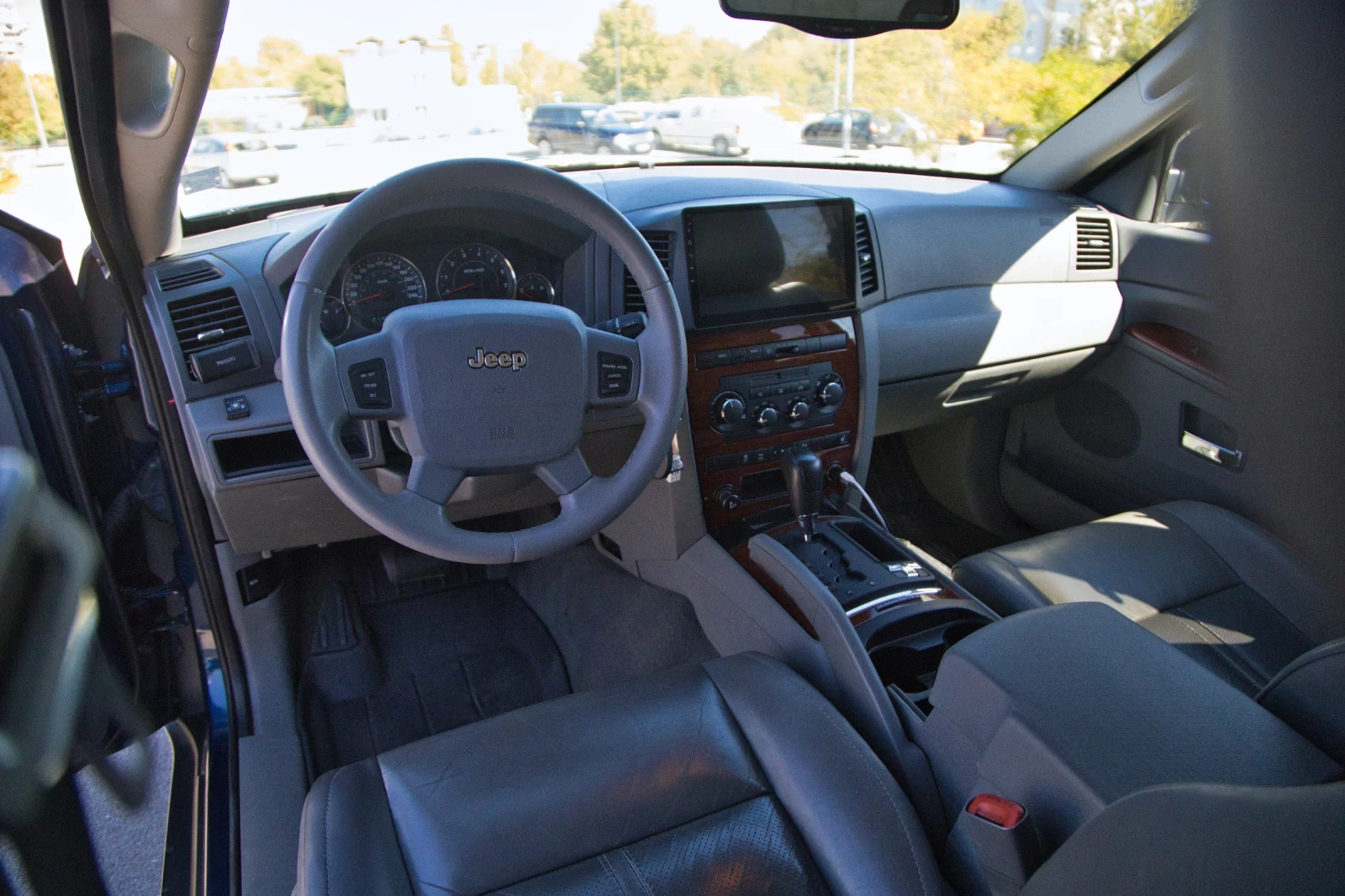 Jeep Grand cherokee 5.7 HEMI, снимка 10 - Автомобили и джипове - 56048283