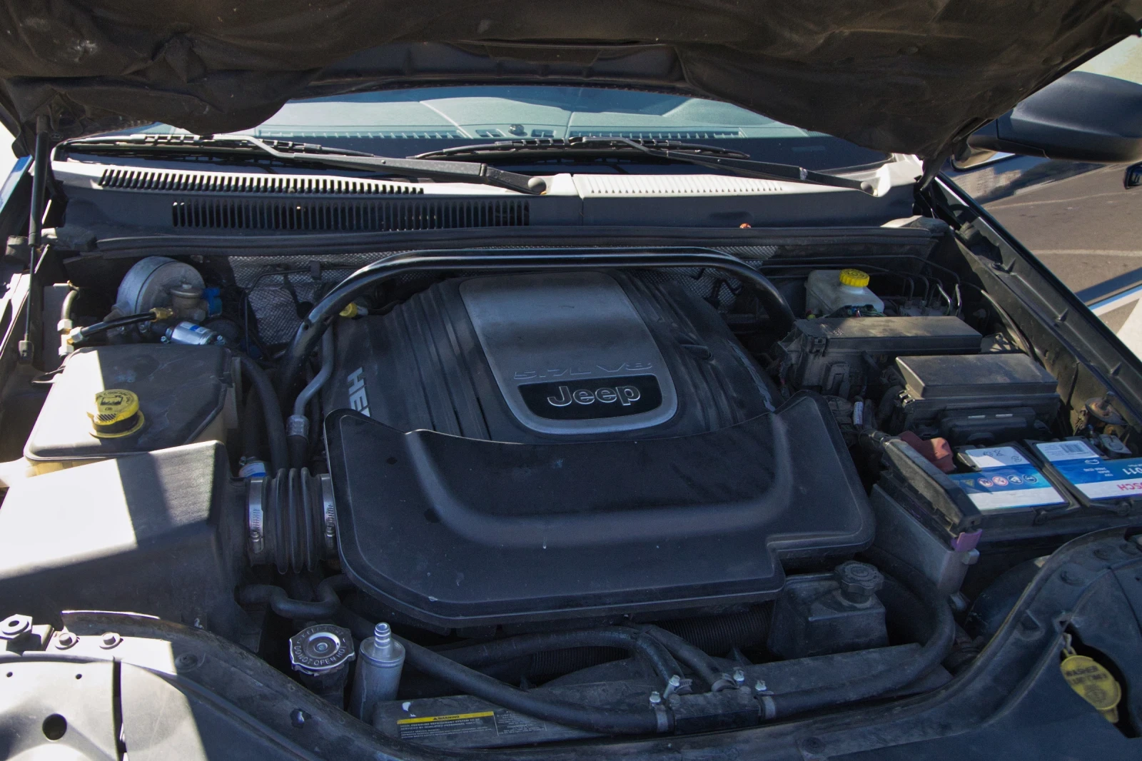 Jeep Grand cherokee 5.7 HEMI, снимка 11 - Автомобили и джипове - 56048283