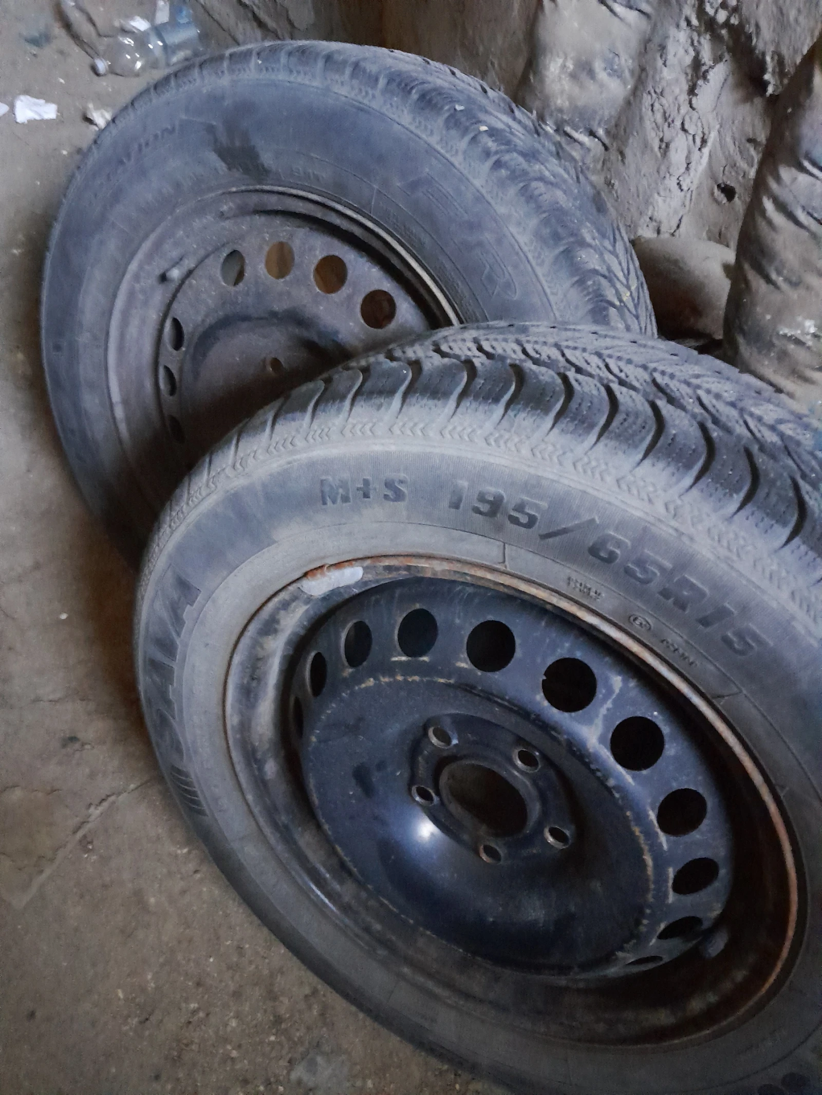    195/65R15  Opel Zafira | Mobile.bg   4