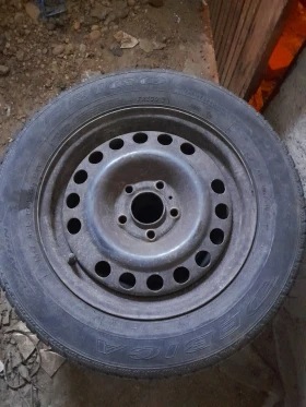        195/65R15  Opel Zafira