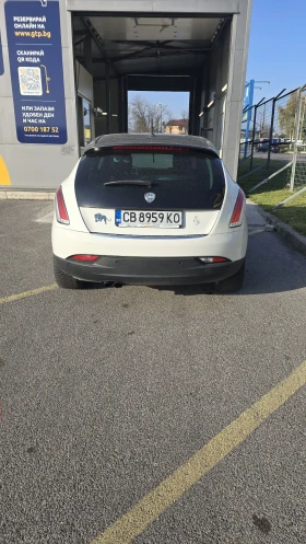 Lancia Delta TWIN TURBO, снимка 11