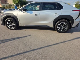 Toyota bZ4X РЕГИСТРИРАНА, снимка 8