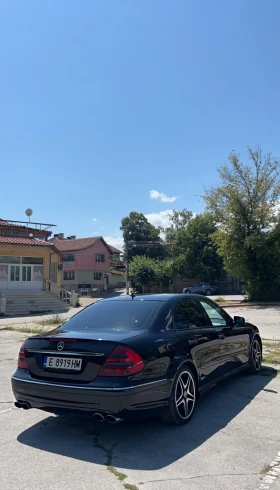 Mercedes-Benz E 320, снимка 4