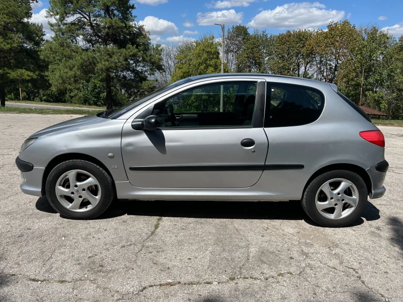 Peugeot 206 1.6i, снимка 8 - Автомобили и джипове - 47108487