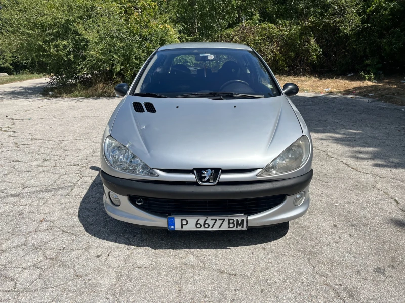 Peugeot 206 1.6i, снимка 2 - Автомобили и джипове - 47108487