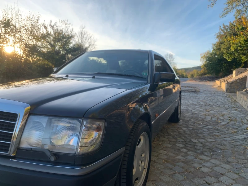 Mercedes-Benz 124 300CE-24 COUPE, снимка 14 - Автомобили и джипове - 48226631