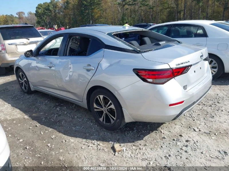 Nissan Sentra 2.0L I-4 DI, DOHC, VVT, 149HP Front Wheel Drive, снимка 10 - Автомобили и джипове - 48359409