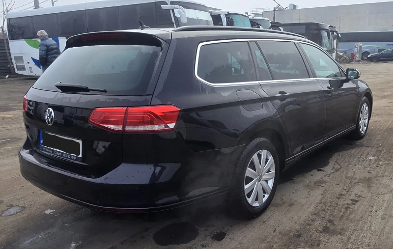 VW Passat Variant, снимка 4 - Автомобили и джипове - 49282212