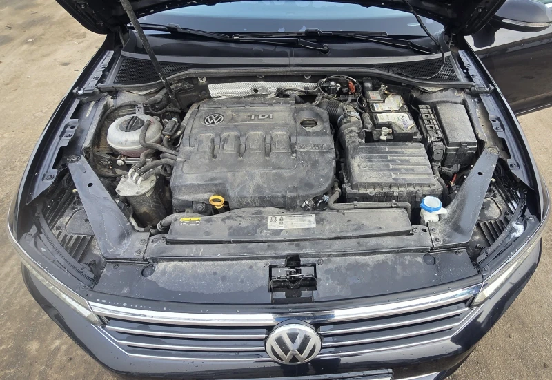 VW Passat Variant, снимка 17 - Автомобили и джипове - 49282212