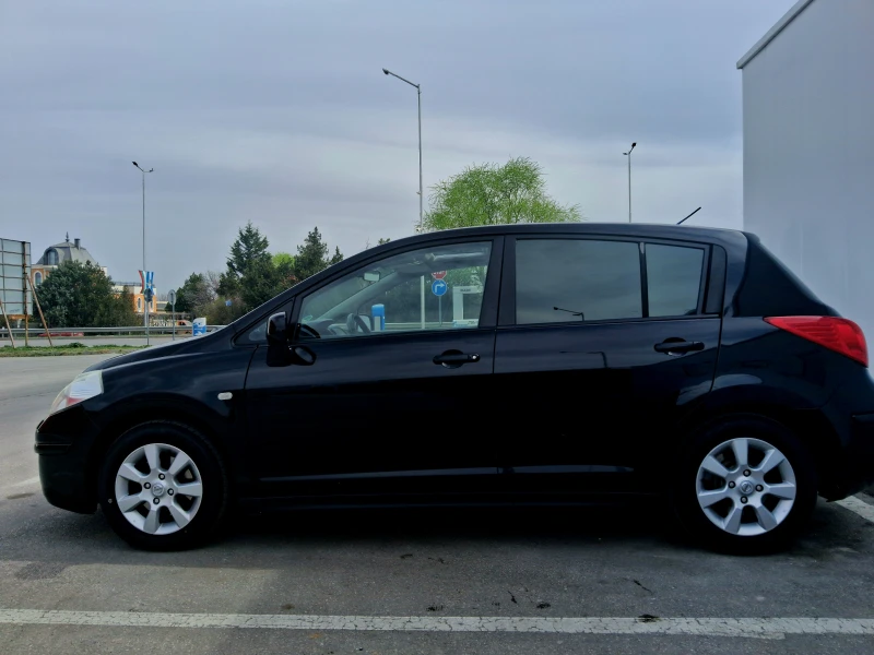 Nissan Tiida, снимка 3 - Автомобили и джипове - 49517462