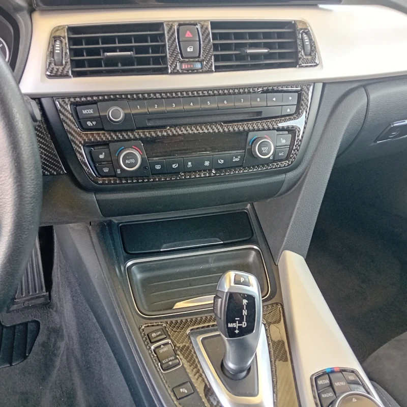 BMW 320 xDrive !!!!!!! Уникат !!!!, снимка 13 - Автомобили и джипове - 51512492