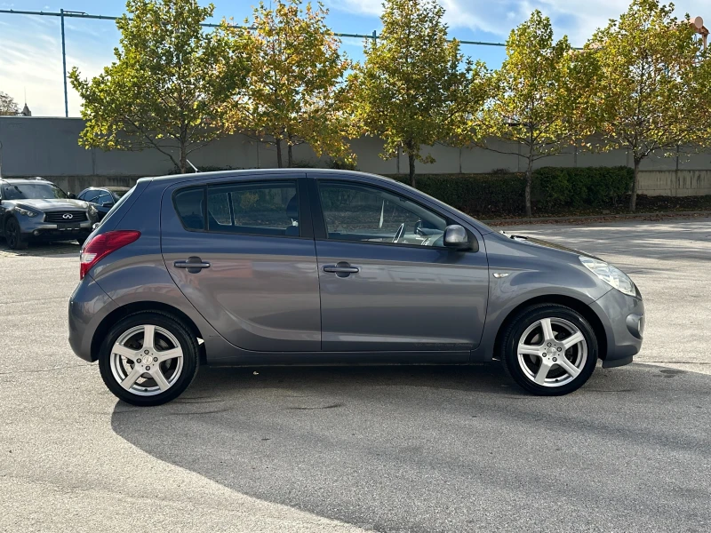 Hyundai I20 Гаранция 6 месеца!/1.2i 78 к.с. Гарантирани км, снимка 5 - Автомобили и джипове - 51215876