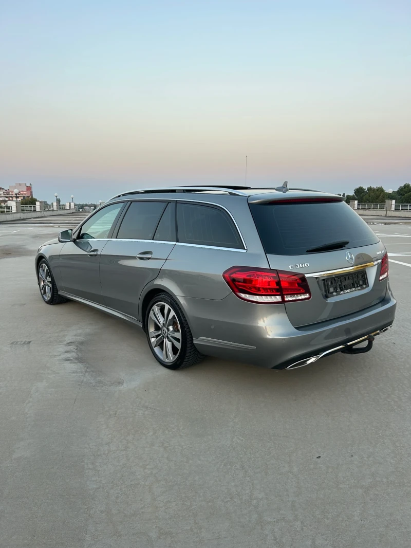 Mercedes-Benz E 300 CDI // LED // AVANTGARDE //Панорама // Обдухване, снимка 5 - Автомобили и джипове - 52634327