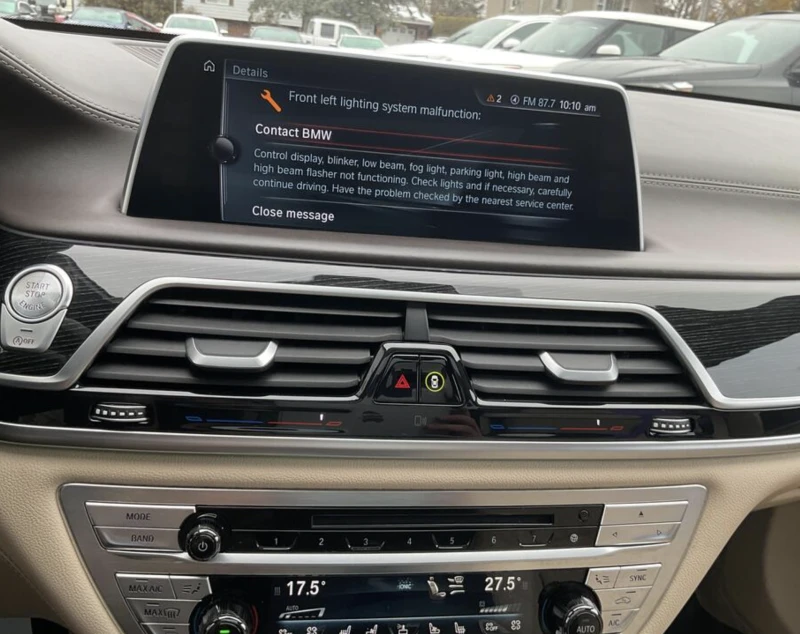 BMW 750 LONG* M-pack* HARMAN/KARDON* ОБДУХ* МОНИТОРИ* PANO, снимка 11 - Автомобили и джипове - 52753108