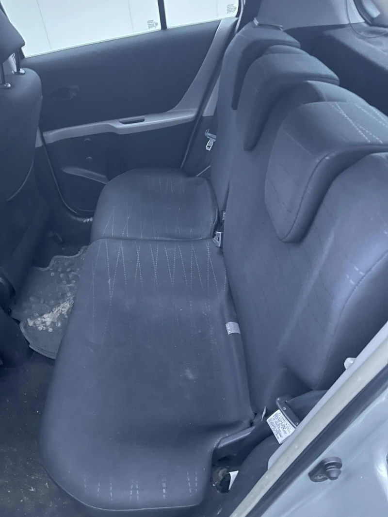 Toyota Yaris, снимка 12 - Автомобили и джипове - 52787090