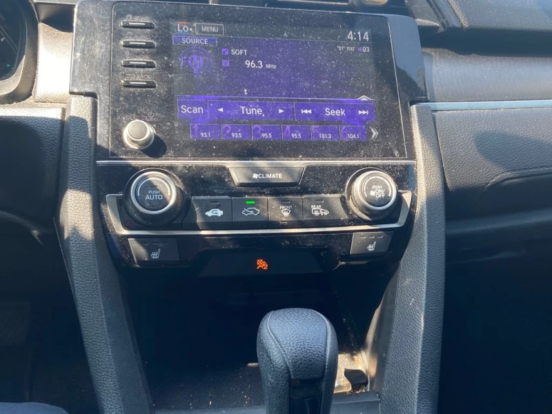 Honda Civic * LX * CARFAX * БЕЗ ПЪРВОНАЧАЛНА ВНОСКА, снимка 9 - Автомобили и джипове - 52815116