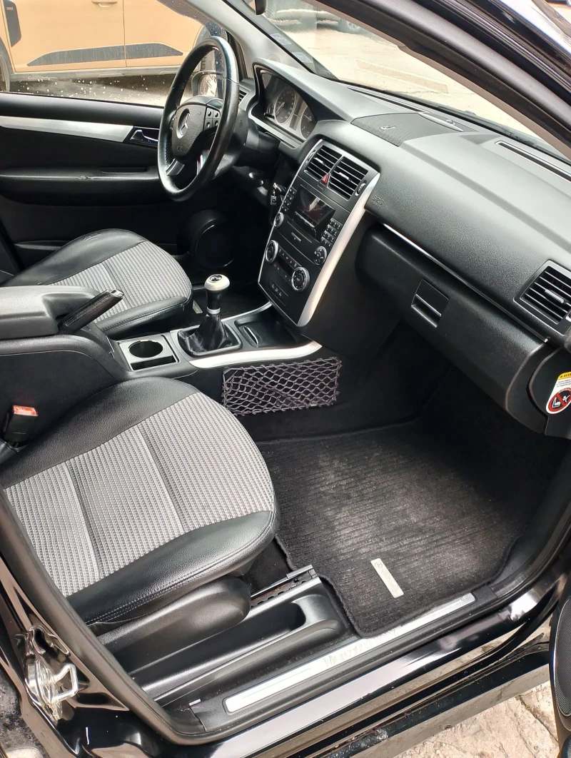 Mercedes-Benz B 200 sport ! , снимка 9 - Автомобили и джипове - 53478029