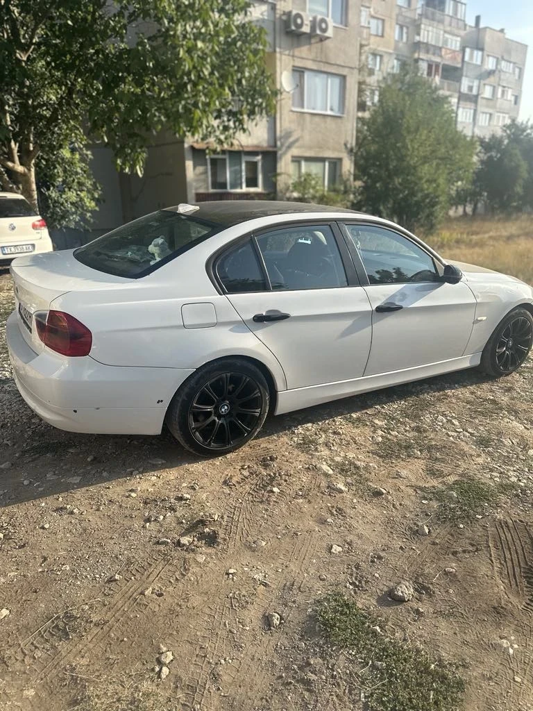 BMW 320 320d, снимка 7 - Автомобили и джипове - 47015295