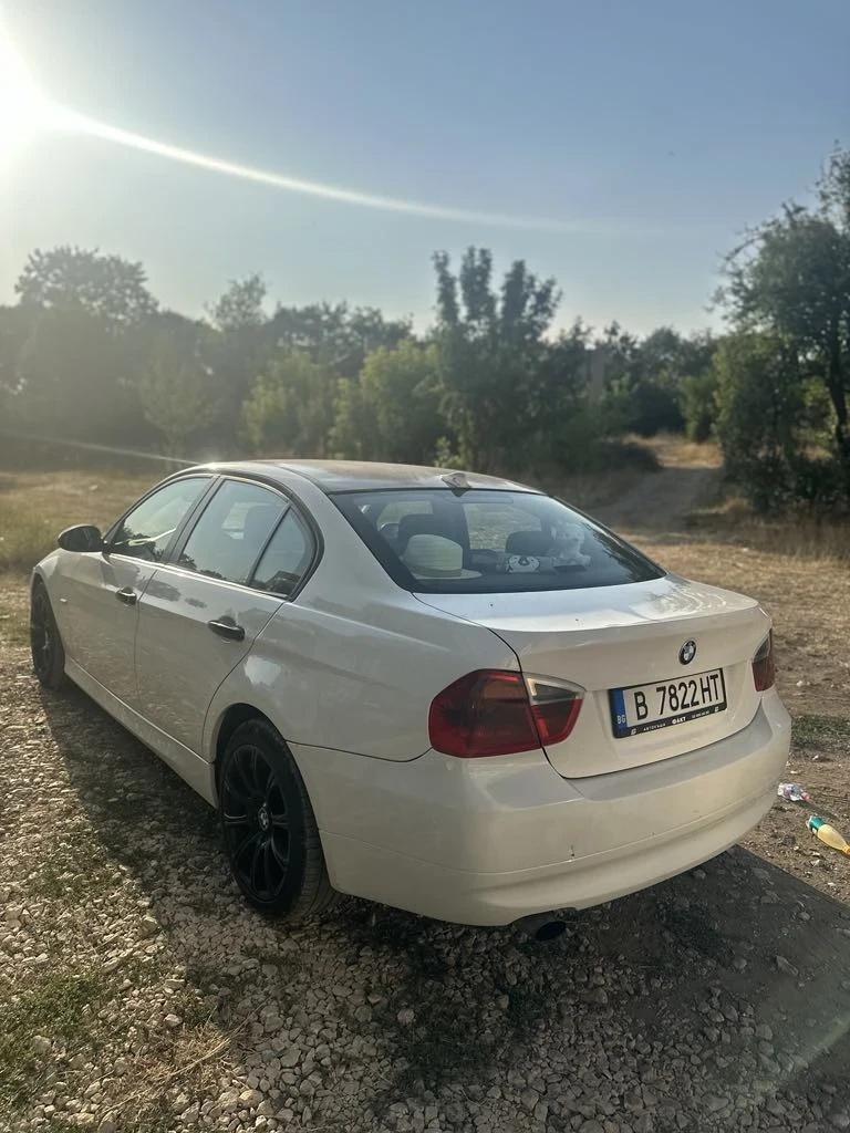 BMW 320 320d, снимка 3 - Автомобили и джипове - 47015295