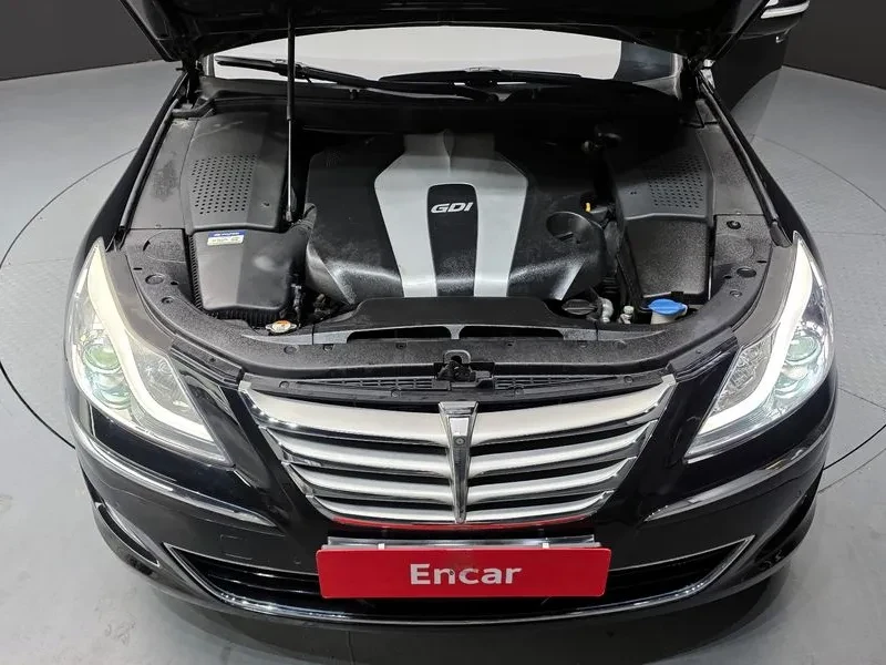 Hyundai Genesis 3.3, снимка 6 - Автомобили и джипове - 54618163