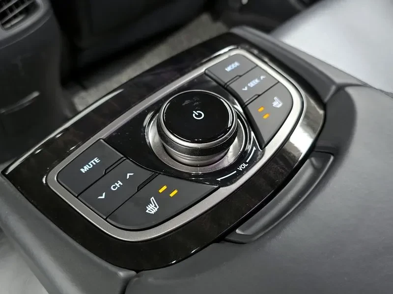 Hyundai Grandeur 2.4, снимка 15 - Автомобили и джипове - 54625777