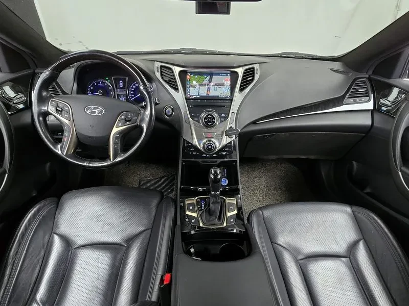 Hyundai Grandeur 2.4, снимка 7 - Автомобили и джипове - 54625777