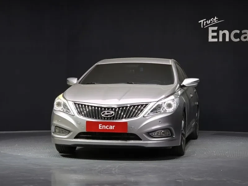 Hyundai Grandeur 2.4, снимка 3 - Автомобили и джипове - 54625777