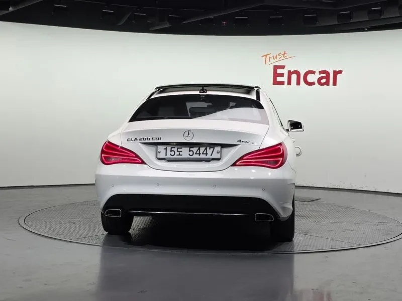Mercedes-Benz CLA 200 CDI 4MATIC, снимка 4 - Автомобили и джипове - 55097018