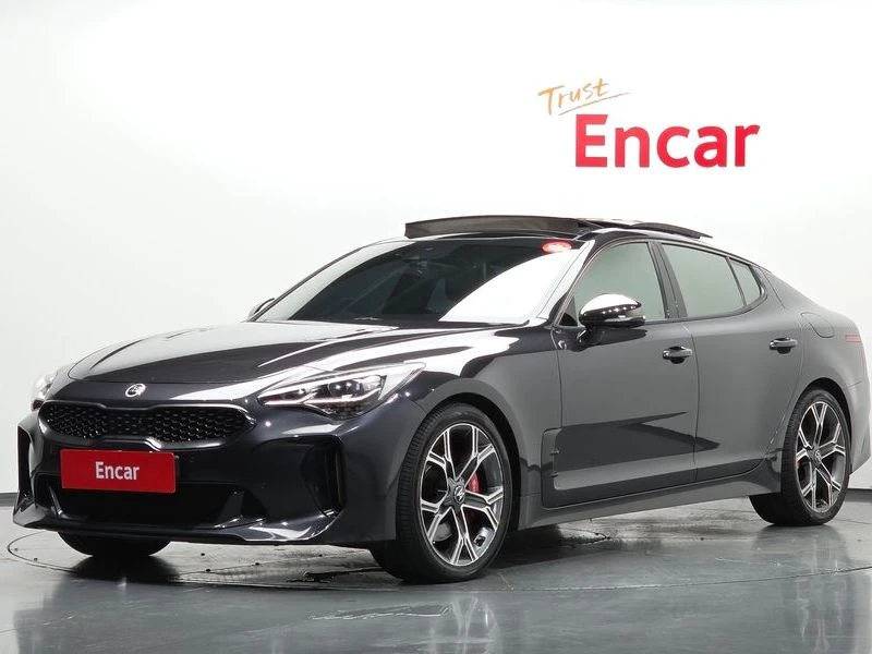 Kia Stinger 3.3 Turbo AWD| 370к.с.