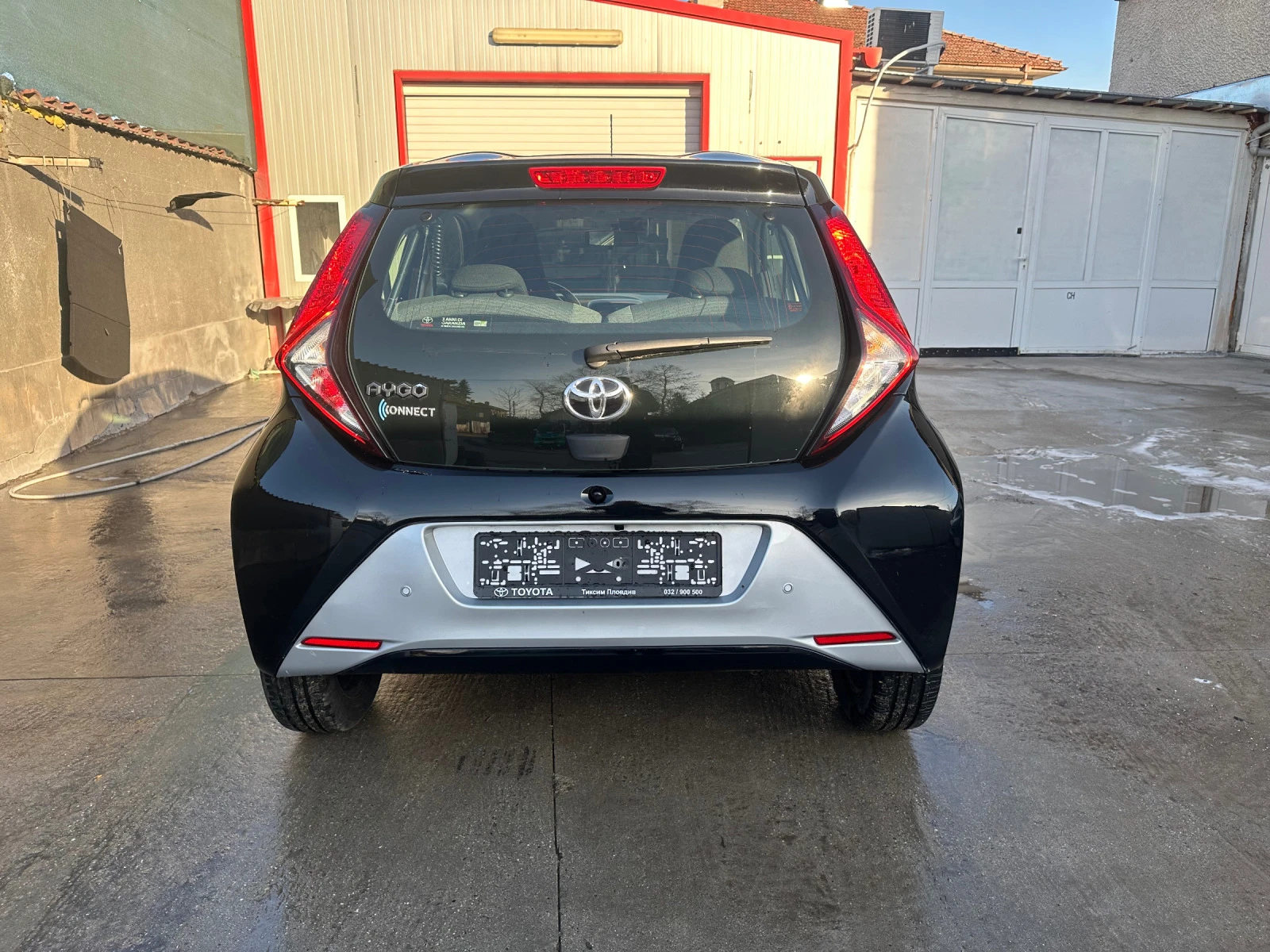 Toyota Aygo 1.0 vvt-i automat 16000км. - изображение 4