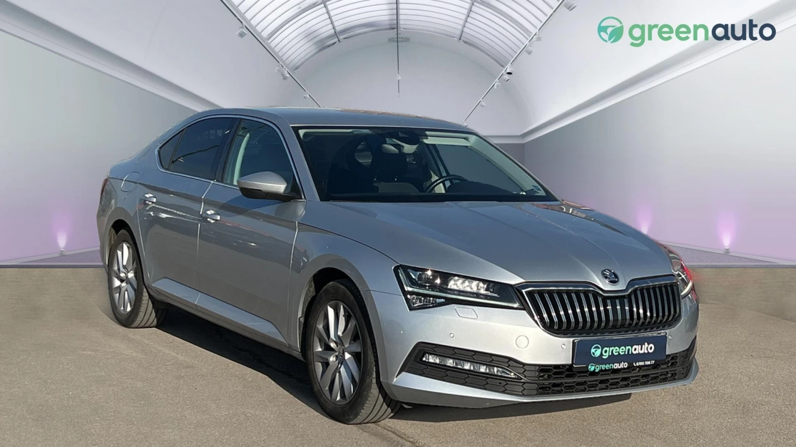 Skoda Superb 2.0 TDi DSG - изображение 8