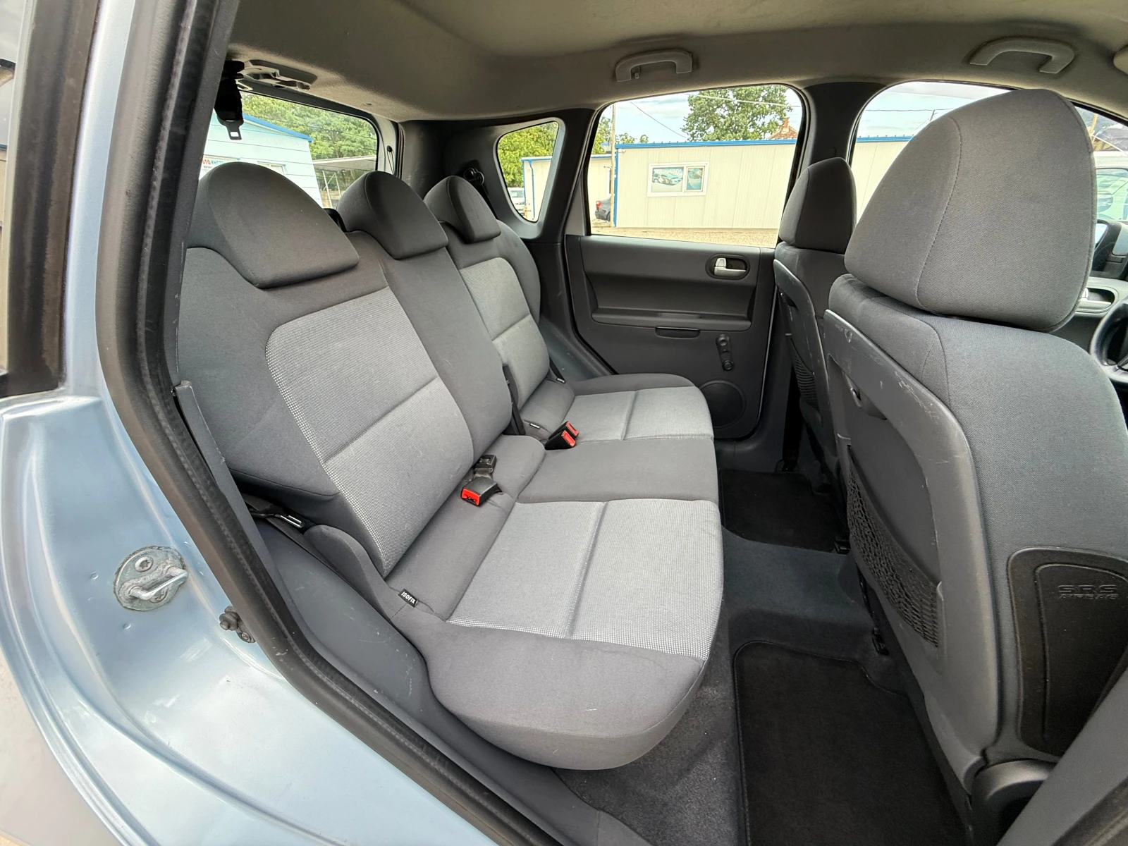 Mitsubishi Colt 1.3i | Mobile.bg — изображение 13