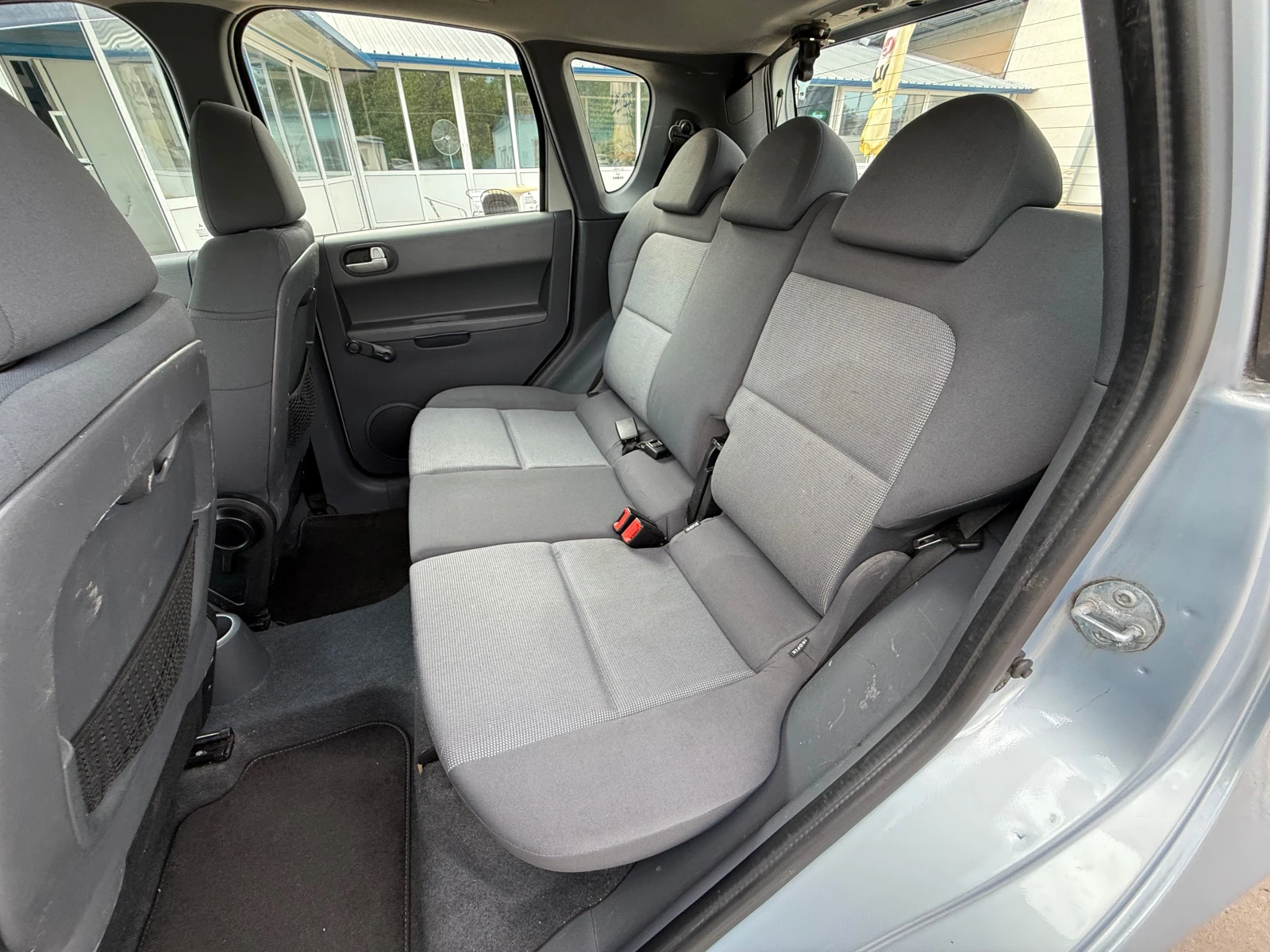 Mitsubishi Colt 1.3i | Mobile.bg — изображение 12