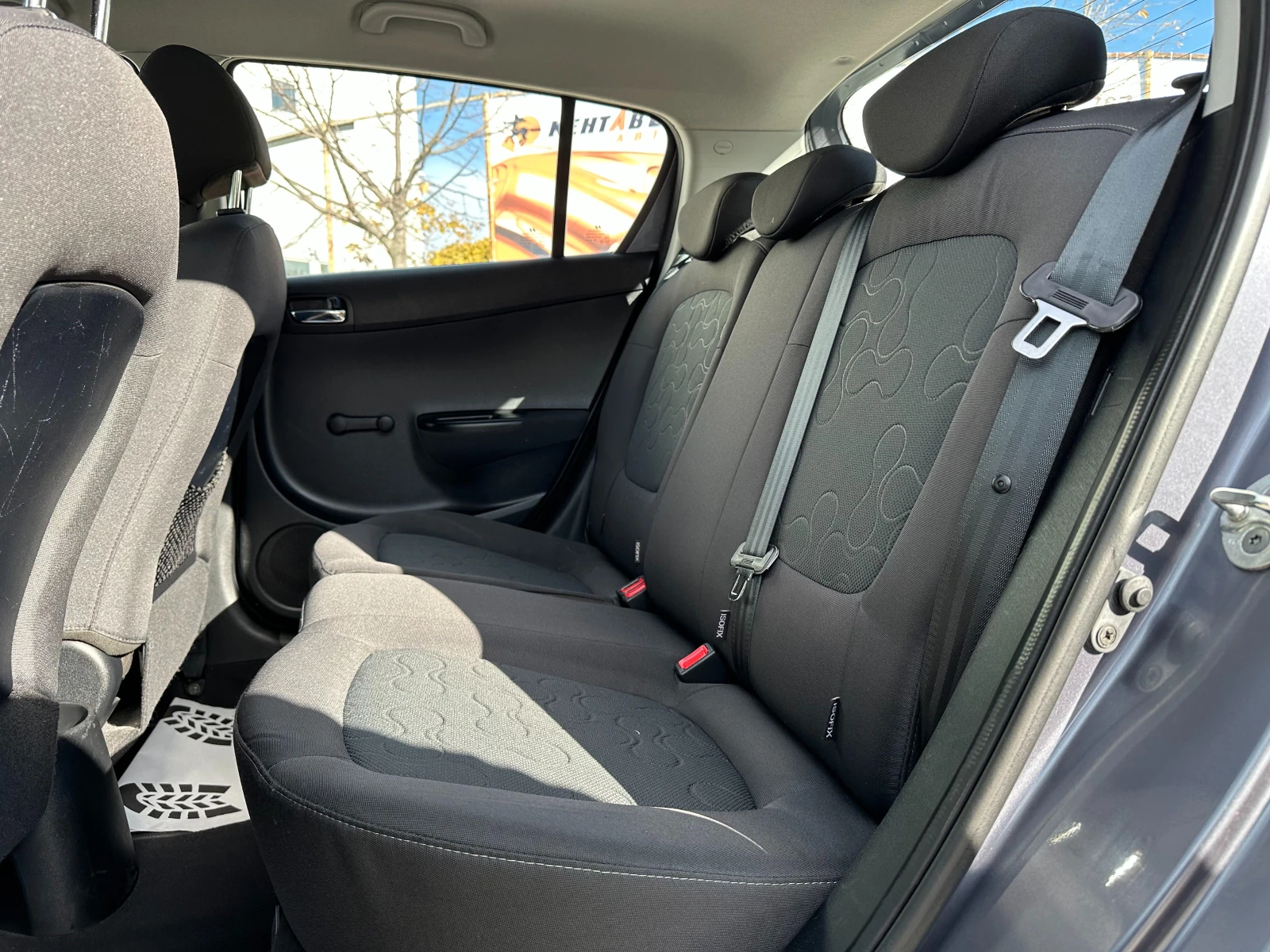 Hyundai I20  6 !/1.2i 78 ..   | Mobile.bg   9