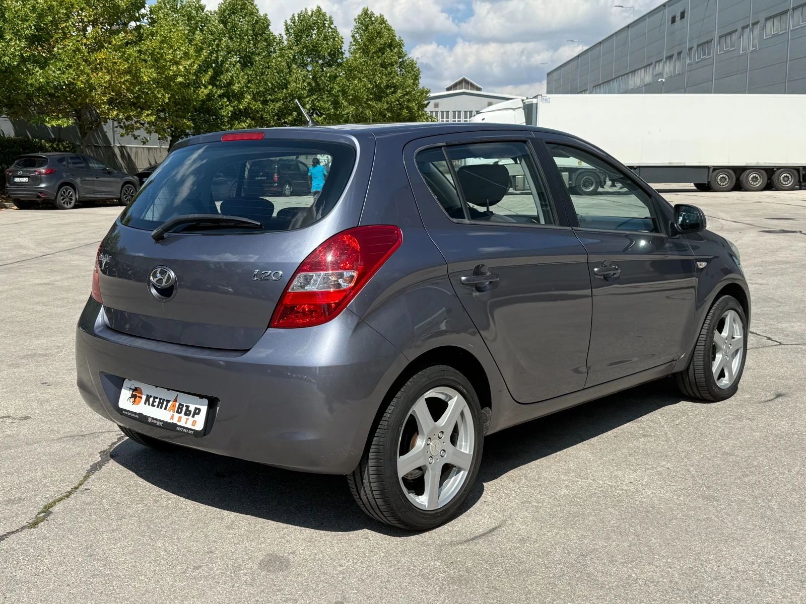 Hyundai I20 1.2i 78 к.с. Реални км  - изображение 4