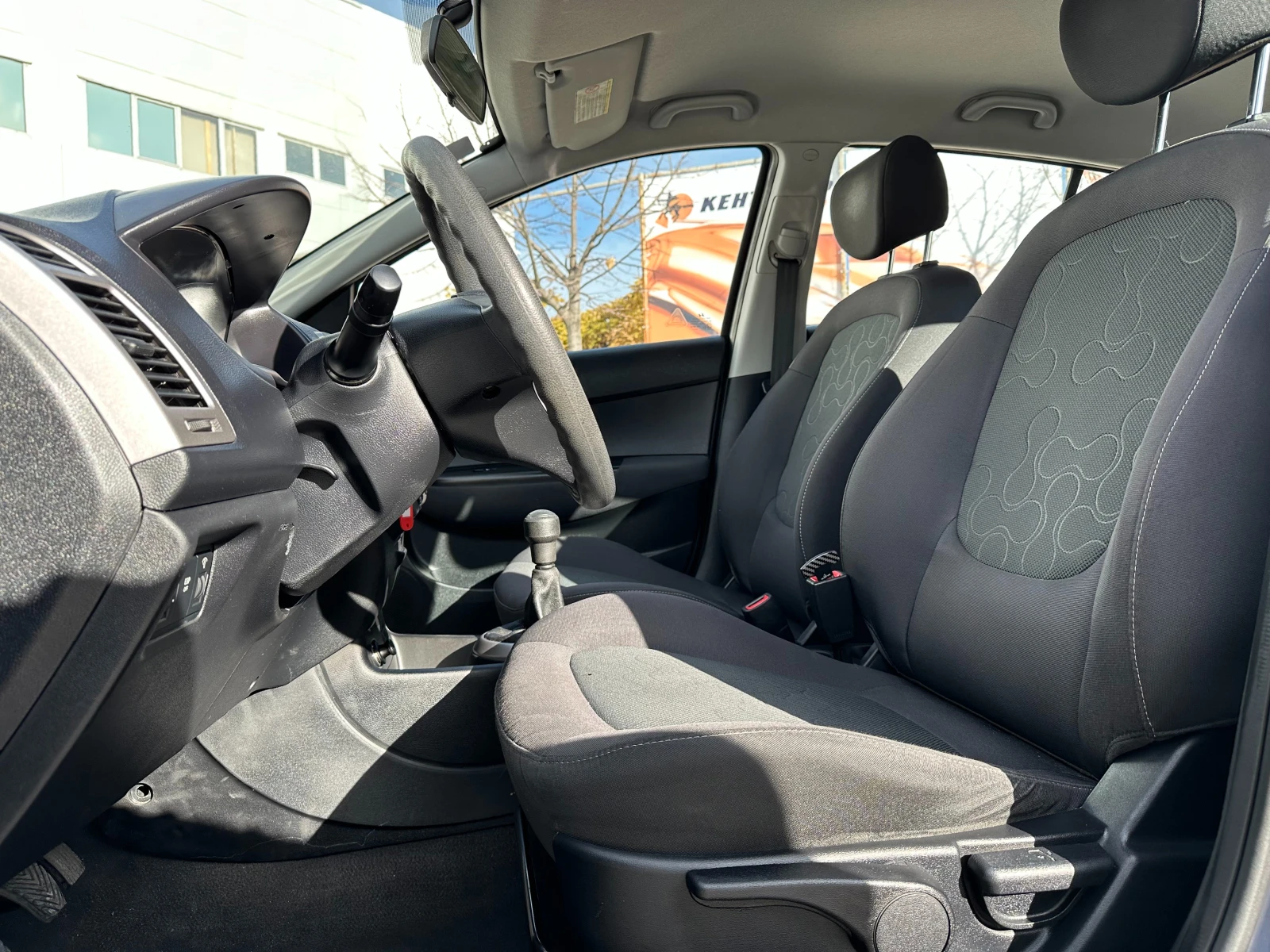 Hyundai I20  6 !/1.2i 78 ..   | Mobile.bg   8