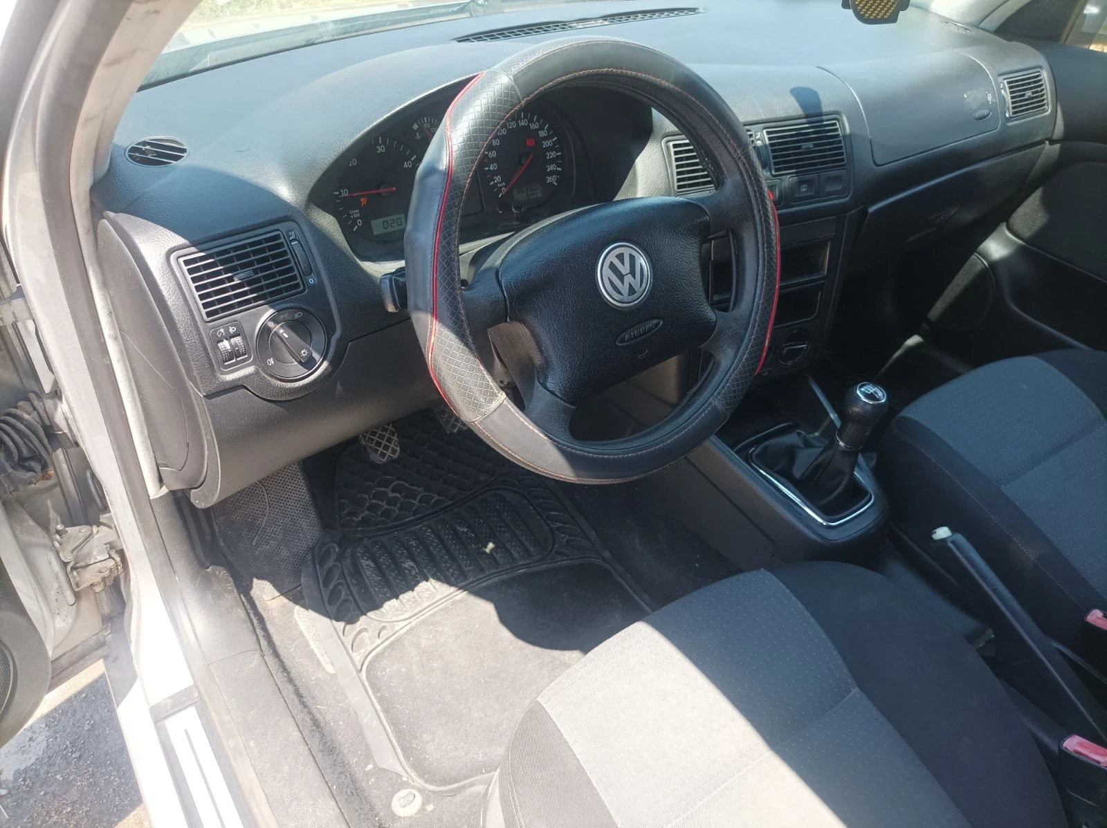VW Golf  - изображение 10