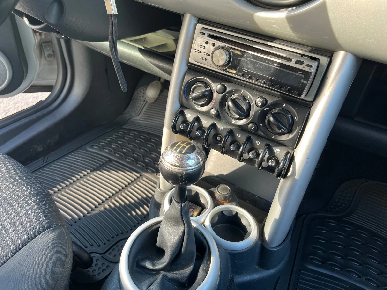 Mini Cooper  - изображение 6